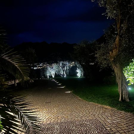 B&B Casa Benamati By Kelly Malcesine Exterior photo